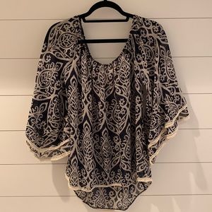 Off The Shoulder Detailed Blouse